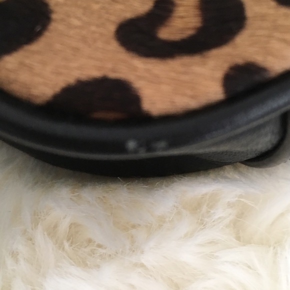Fossil Leopard Crossbody - Picture 8 of 8